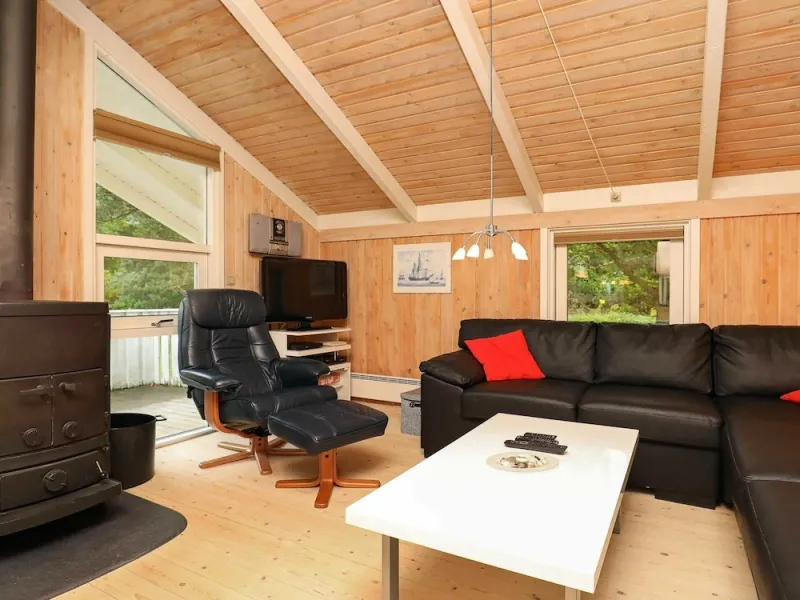 Billede 3 af 6 Person Holiday Home in Albaek