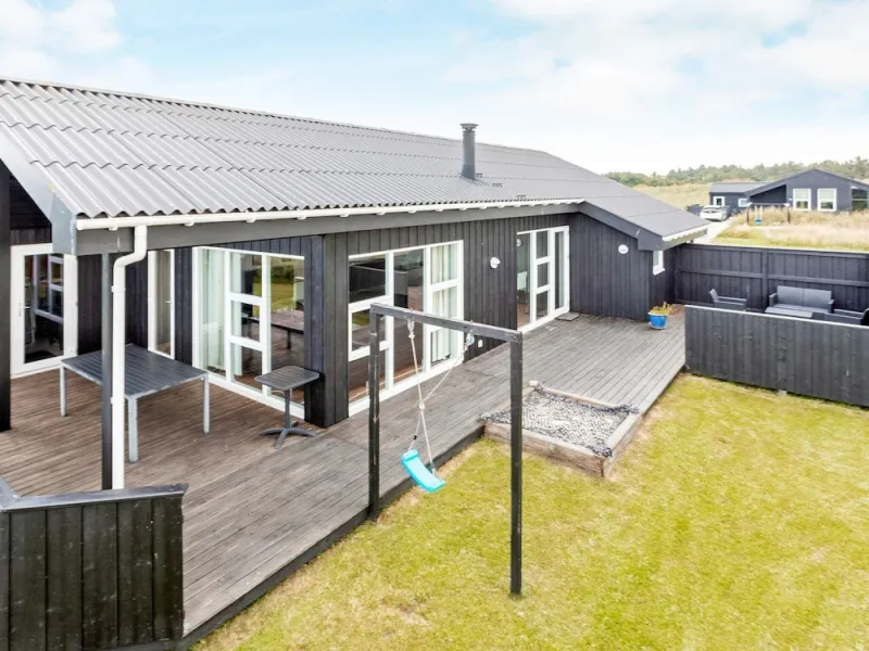 6 Person Holiday Home in Hirtshals-by Traum