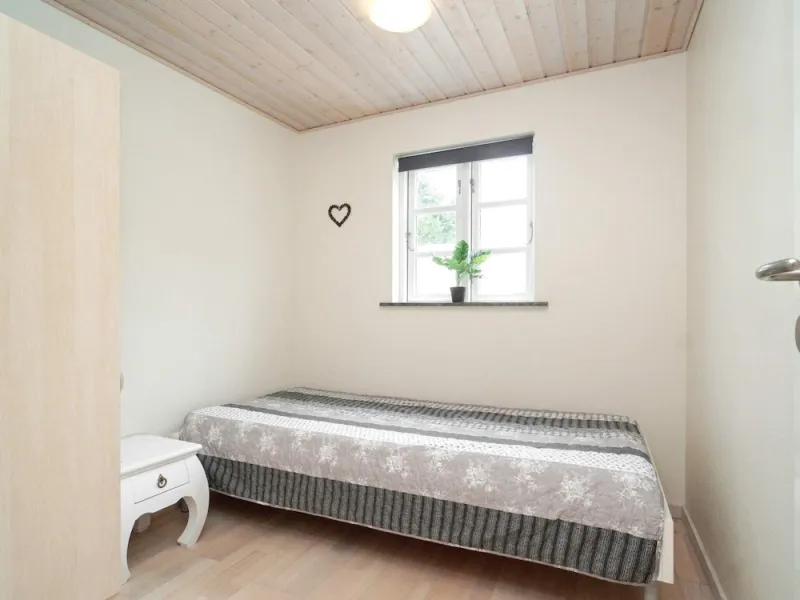 Billede 2 af 5 Person Holiday Home in Vig