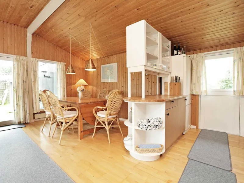Billede 13 af 8 Person Holiday Home in Dannemare