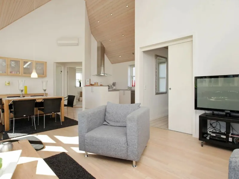 Billede 8 af 6 Person Holiday Home in Hirtshals-by Traum