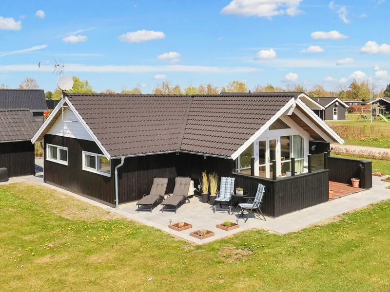 Billede 5 af 6 Person Holiday Home in Hadsund-by Traum