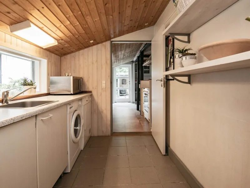 Billede 9 af 6 Person Holiday Home in Blavand