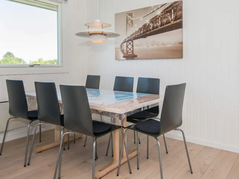 Billede 3 af 6 Person Holiday Home in Allingabro-by Traum