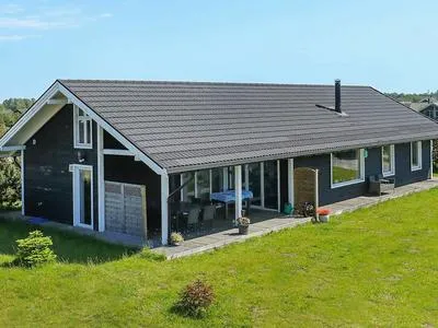 Billede 24 af 11 Person Holiday Home in Vaeggerlose-by Traum