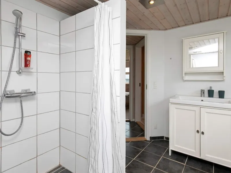 Billede 7 af 6 Person Holiday Home in Humble