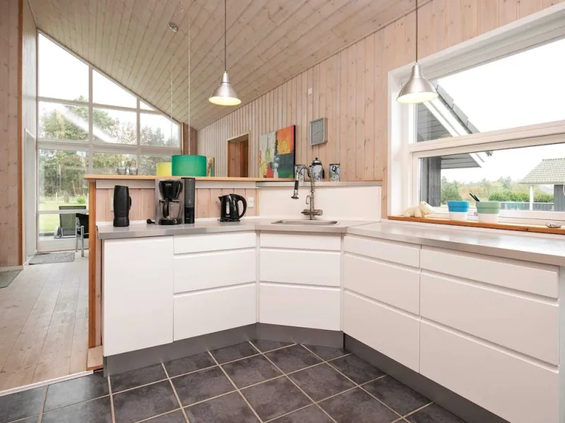 Billede 10 af 6 Person Holiday Home in Humble