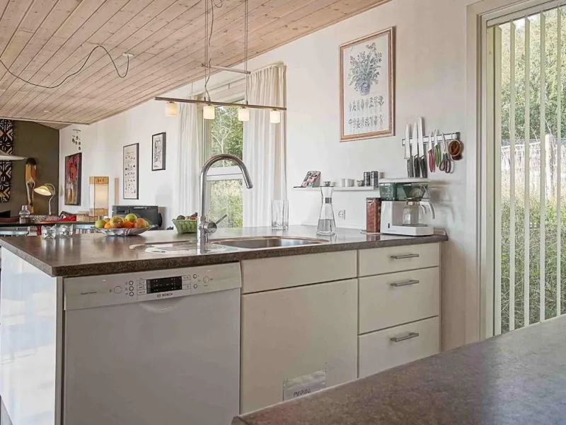 Billede 6 af 4 Person Holiday Home in Aakirkeby