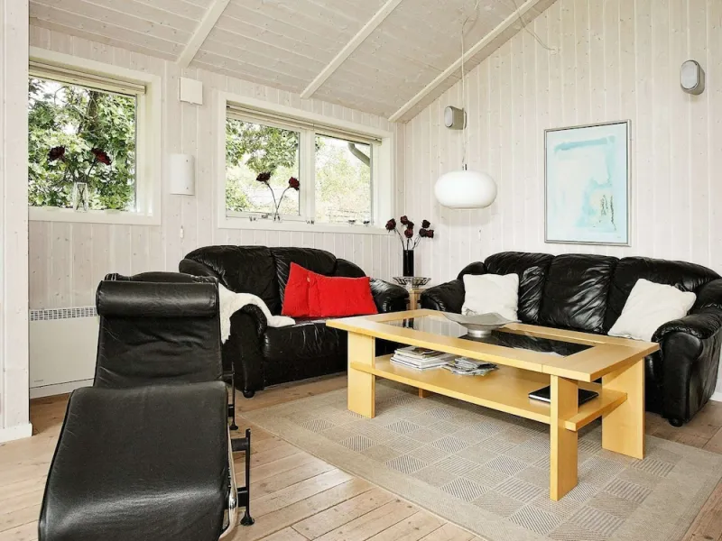 Billede 9 af Cozy Holiday Home in Hadsund near Family Friendly Beach