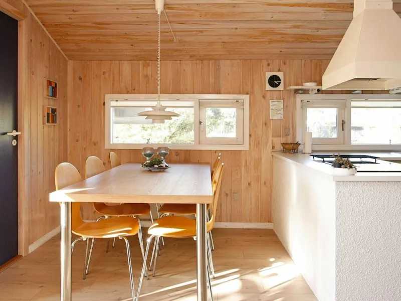 Billede 8 af 6 Person Holiday Home in Blokhus-by Traum