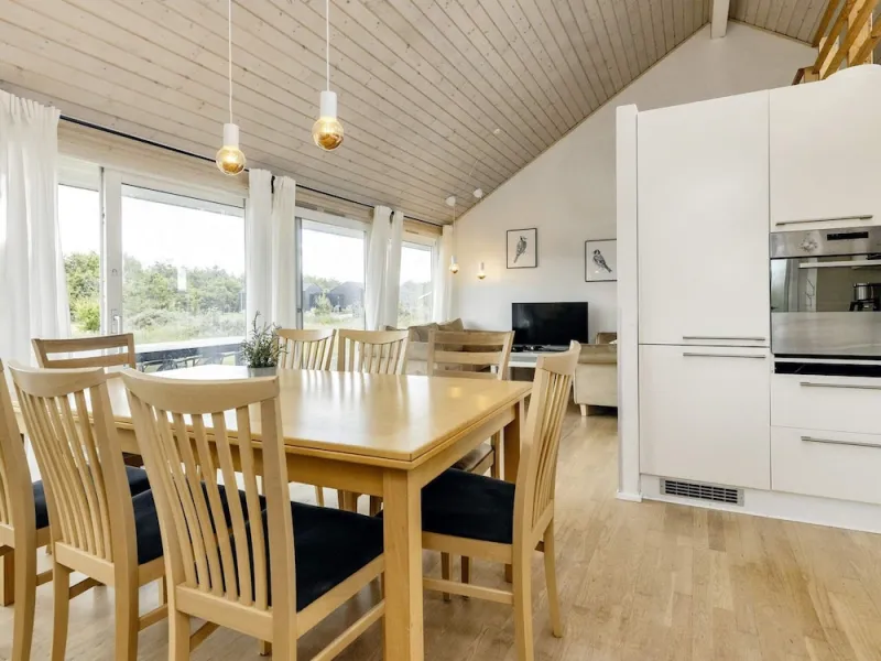 Billede 4 af 6 Person Holiday Home in Brovst-by Traum
