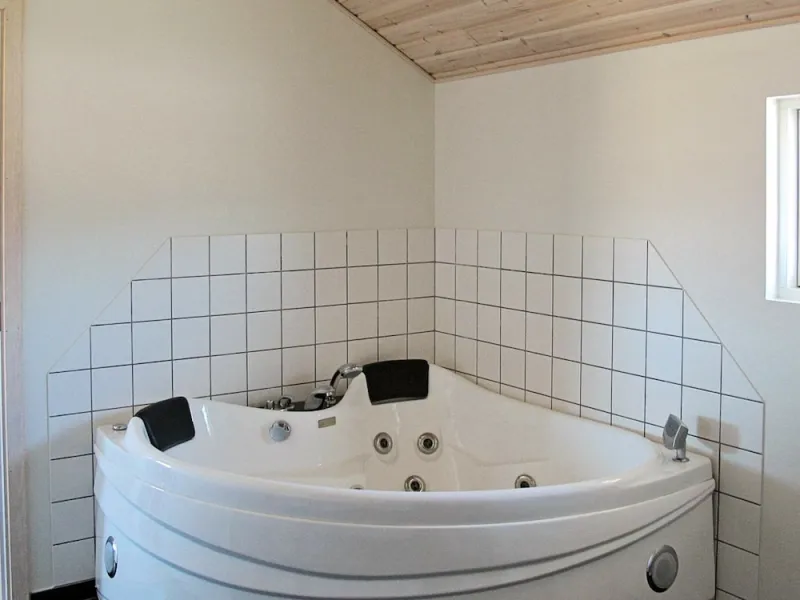 Billede 7 af Restful Holiday Home in Idestrup near Sea