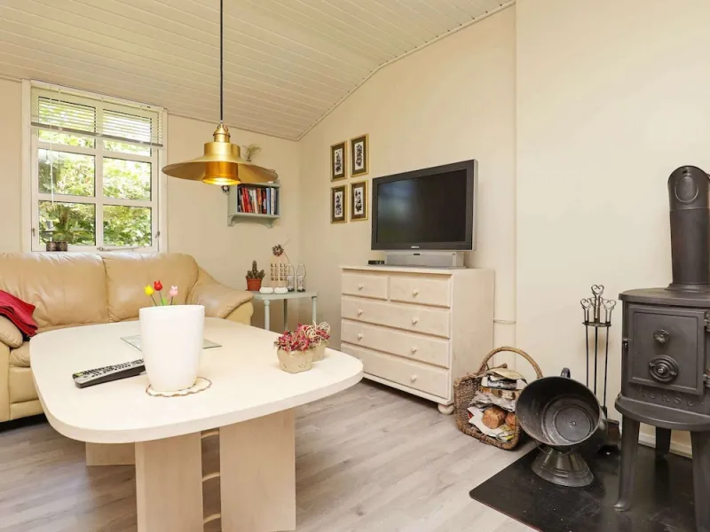 Billede 8 af Radiant Holiday Home in Glesborg near Sea