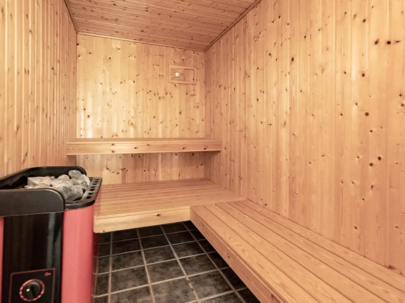 Billede 8 af 8 Person Holiday Home in Frorup-by Traum