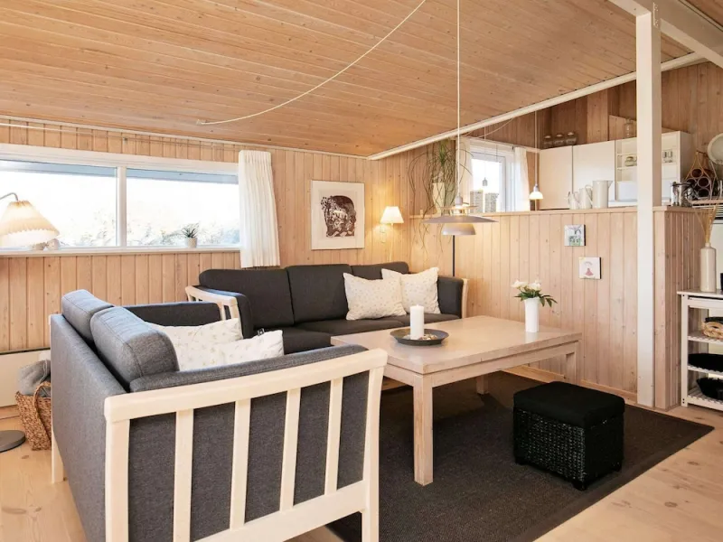 Billede 2 af 6 Person Holiday Home in Hjorring-by Traum
