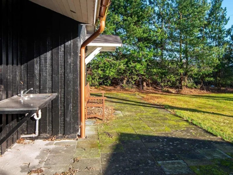 Billede 16 af Rustic Holiday Home in Ansager near Water