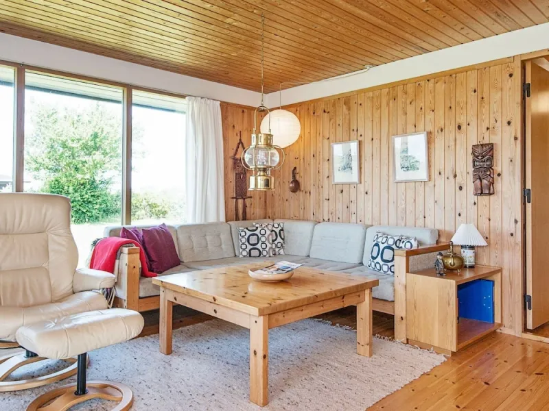 Billede 2 af 7 Person Holiday Home in Knebel-by Traum