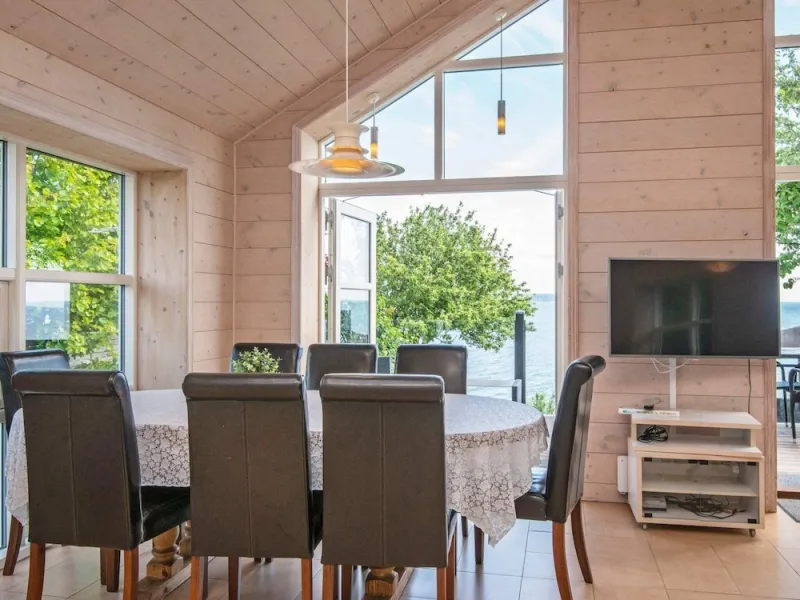 Billede 9 af Panoramic Retreat by Water