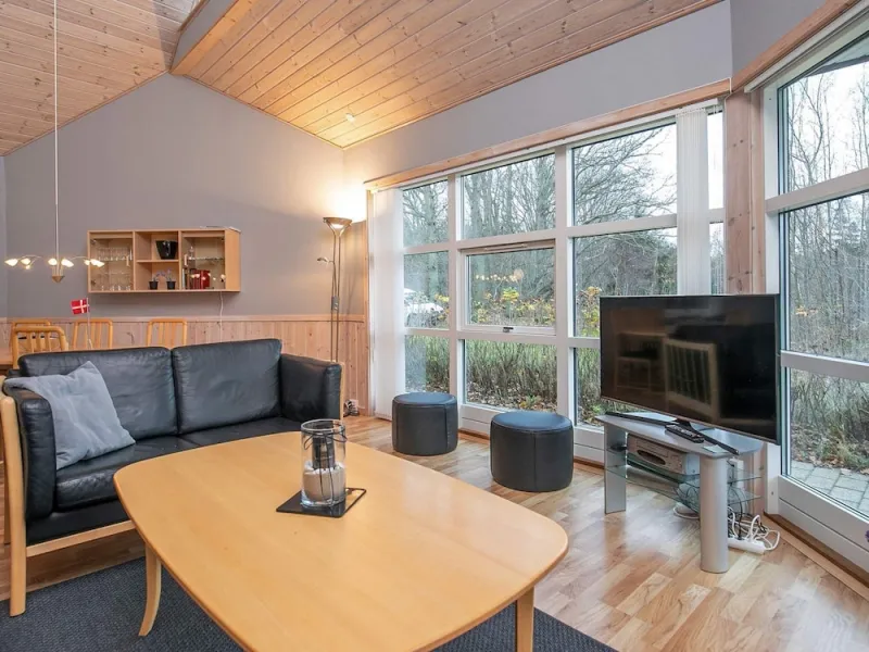 Billede 4 af 8 Person Holiday Home in Laeso
