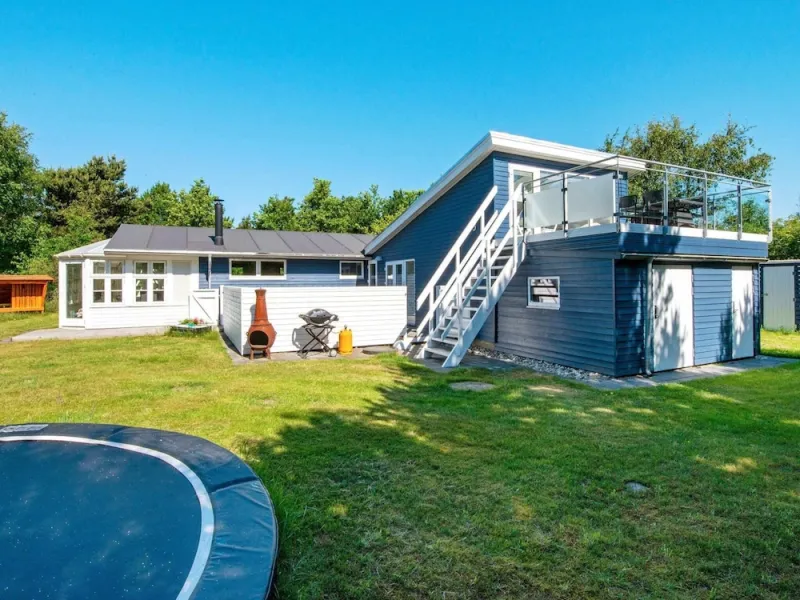 Billede 3 af Simplistic Holiday Home in Ringkøbing near Sea