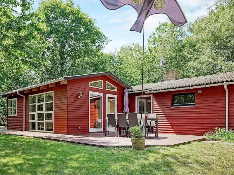 Billede 21 af Spacious Holiday Home in Nexø near Beach