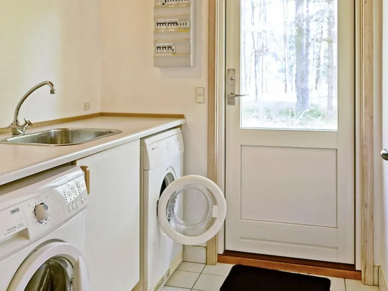 Billede 3 af Cozy Holiday Home in Aakirkeby Bornholm near Sea