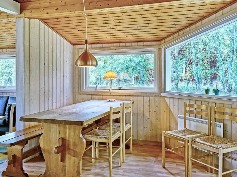 Billede 5 af Cozy Holiday Home in Aakirkeby Bornholm near Sea