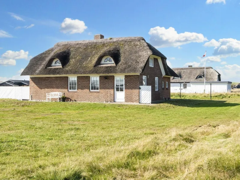 Billede 4 af 9 Person Holiday Home in Harboore-by Traum