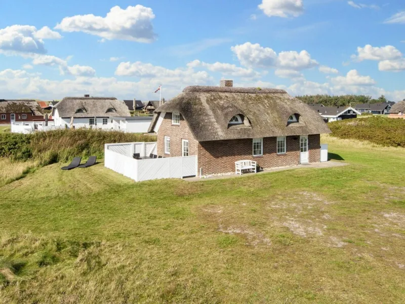 Billede 35 af 9 Person Holiday Home in Harboore-by Traum