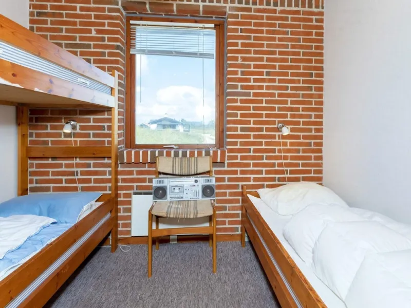 Billede 8 af 7 Person Holiday Home in Frostrup