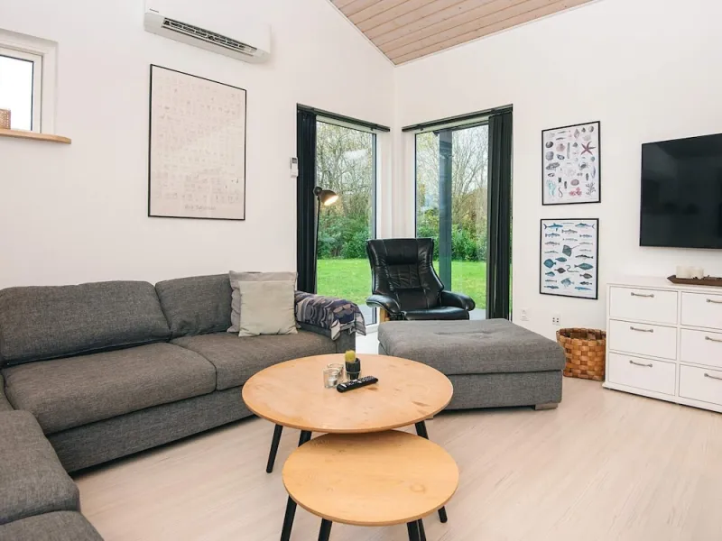 Billede 8 af 10 Person Holiday Home in Glesborg-by Traum