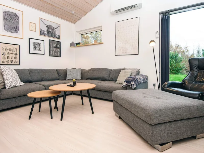 Billede 32 af 10 Person Holiday Home in Glesborg-by Traum
