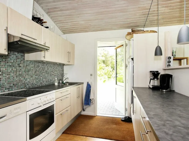 Billede 7 af Spacious Holiday Home in Højslev near Sea