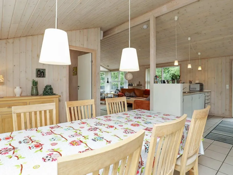 Billede 3 af 8 Person Holiday Home in Hals-by Traum