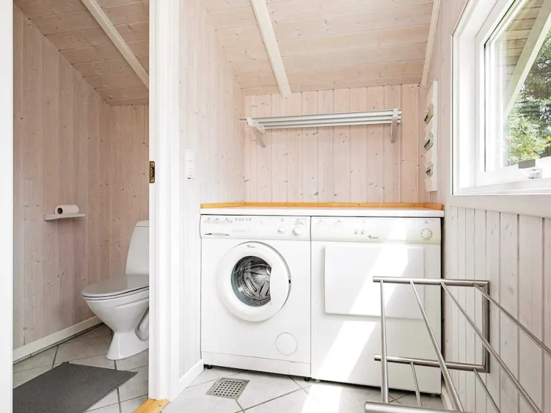 Billede 8 af 8 Person Holiday Home in Otterup