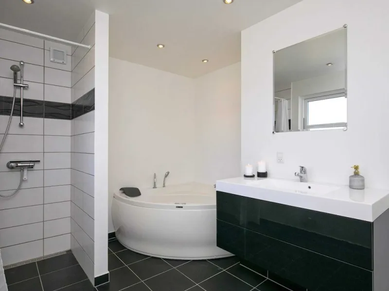 Billede 3 af Luxury Seaside Retreat in Nr. Lyngby-by Traum