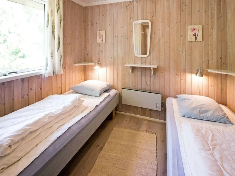 Billede 17 af 6 Person Holiday Home in Aakirkeby