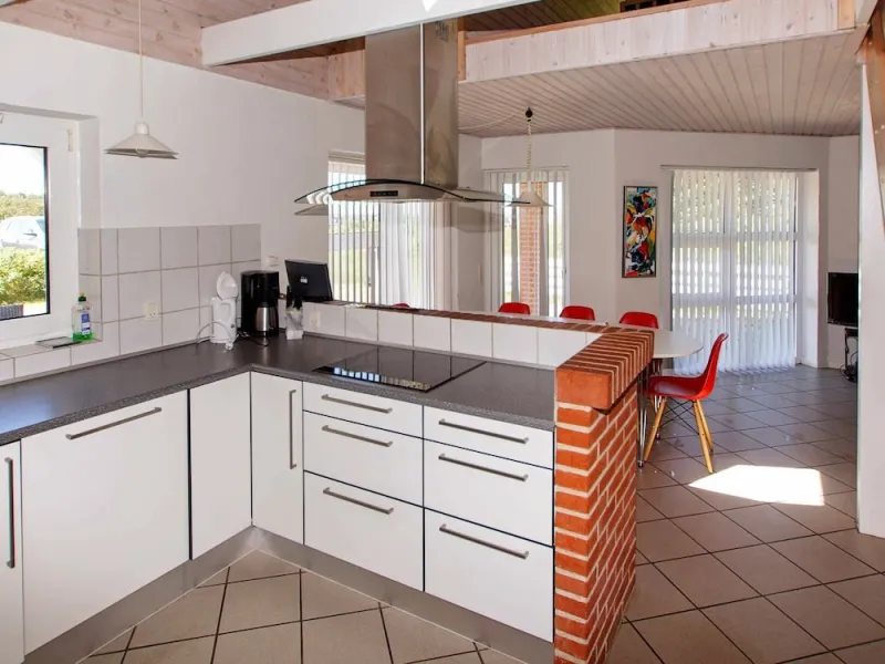 Billede 4 af 8 Person Holiday Home in Tarm-by Traum