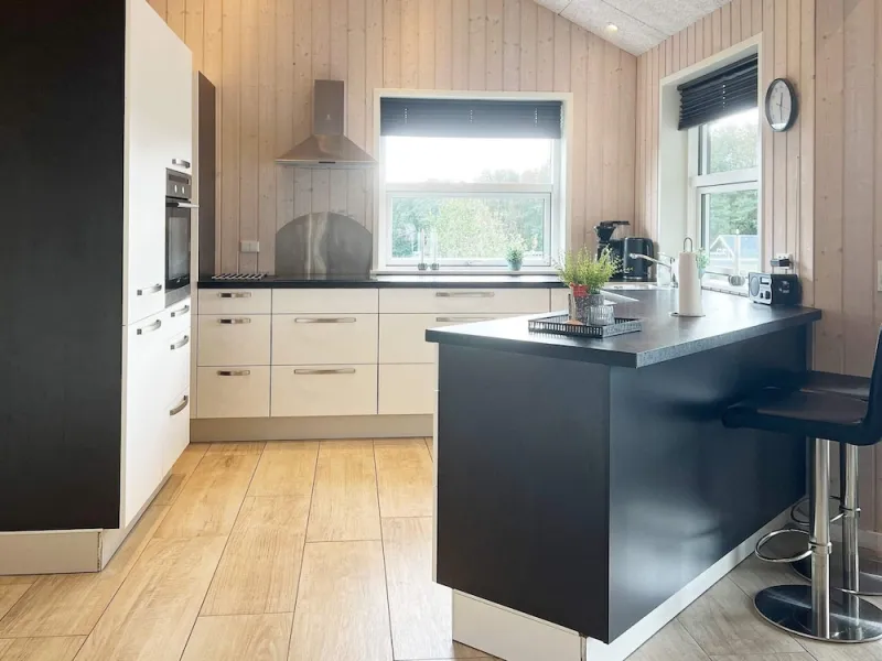 Billede 2 af 8 Person Holiday Home in Roslev-by Traum
