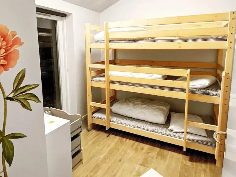 Billede 2 af 9 Person Holiday Home in Dannemare