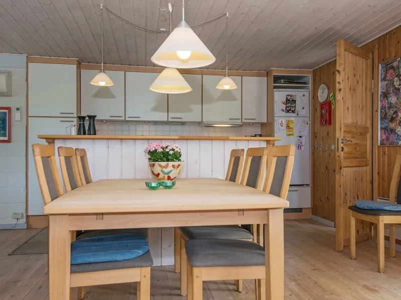 Billede 2 af Quaint Holiday Home near Glesborg with Roofed Terrace