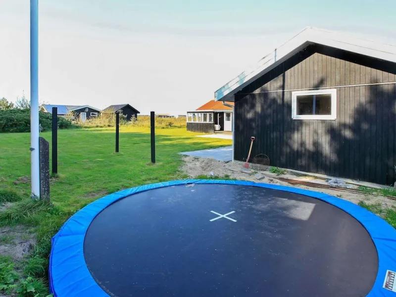 Billede 2 af Sprawling Holiday Home in Løkken near Sea