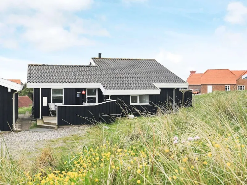 Billede 27 af Winsome Holiday Home in Blokhus near Sea