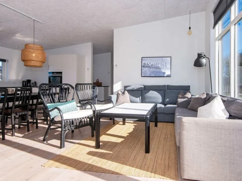 Billede 2 af 14 Person Holiday Home in Glesborg-by Traum