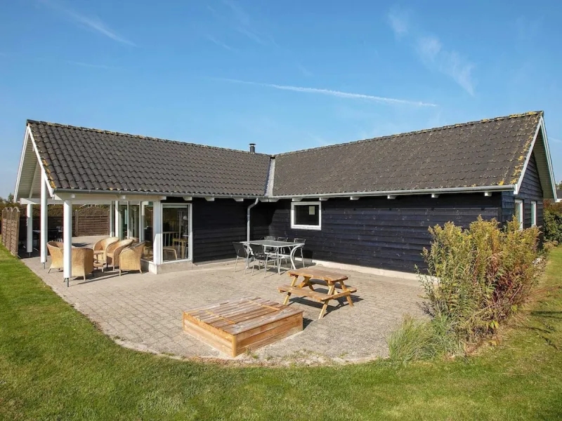 Billede 20 af 12 Person Holiday Home in Idestrup-by Traum