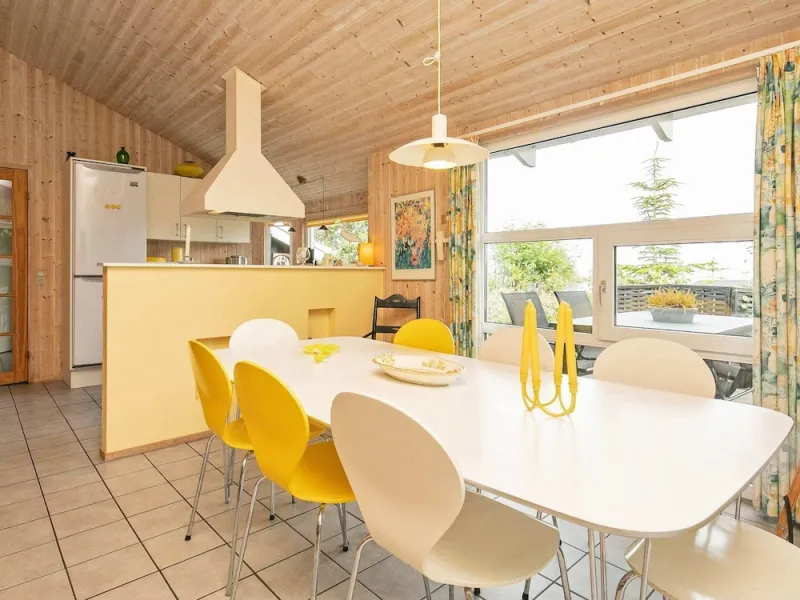 Billede 3 af 8 Person Holiday Home in Saeby-by Traum