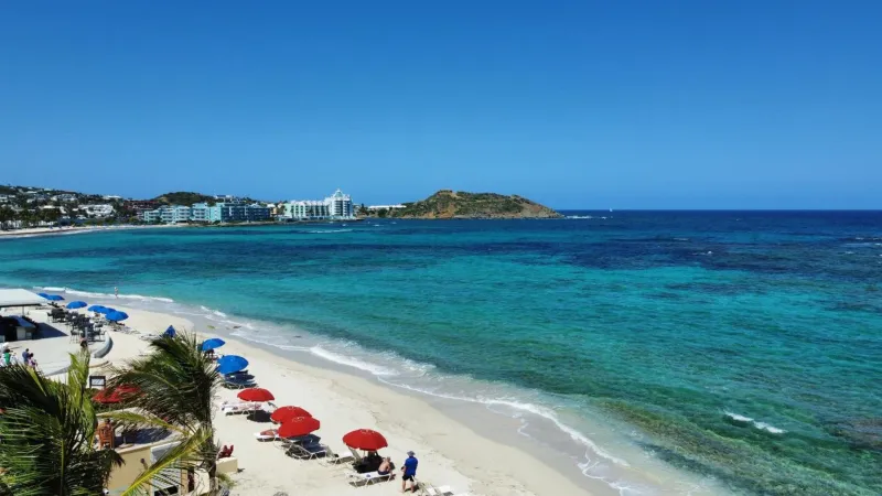 Suite with private beach