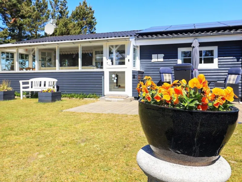 6 Person Holiday Home in Saeby