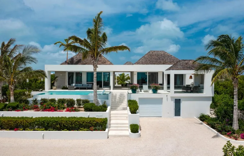 Ocean Dream 2 BR Villa Blue