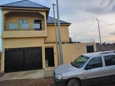 Billede 2 af villa privée avec garage privé à Lomé Togo